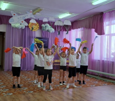 Танец "Вперед, Россия!! Танец "Вперед, Россия!!.